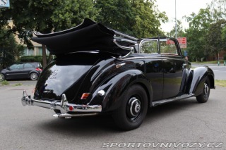 Mercedes-Benz Ostatní modely W187 220B CABRIO 1952
