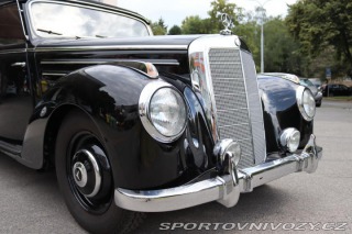 Mercedes-Benz Ostatní modely W187 220B CABRIO 1952