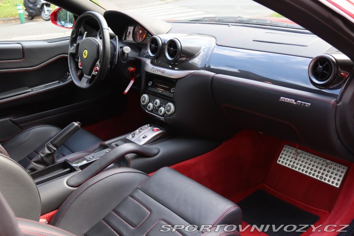 Ferrari 599 599 GTB FIORANO 6.0 V12 4 2006