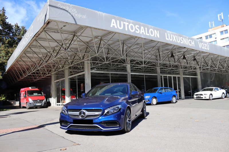 Mercedes-Benz C AMG C63 4.0 V8 BITURBO 35