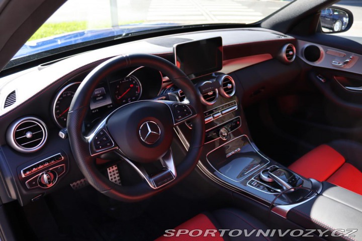 Mercedes-Benz C AMG C63 4.0 V8 BITURBO 35 2016