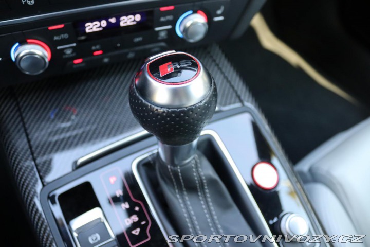 Audi RS6 AVANT 4.0TFSI QUATTRO FAC 2015