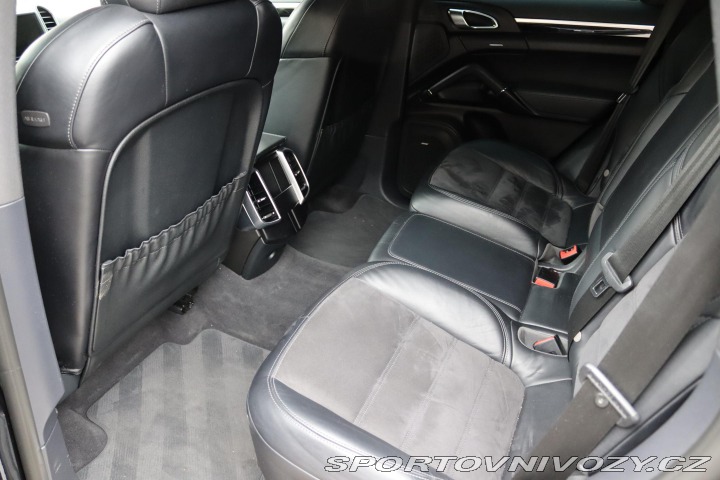 Porsche Cayenne S DIESEL 4.2 V8 283kW 4X4 2017