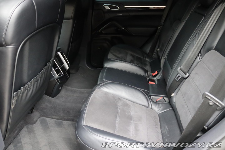 Porsche Cayenne S DIESEL 4.2 V8 283kW 4X4 2017