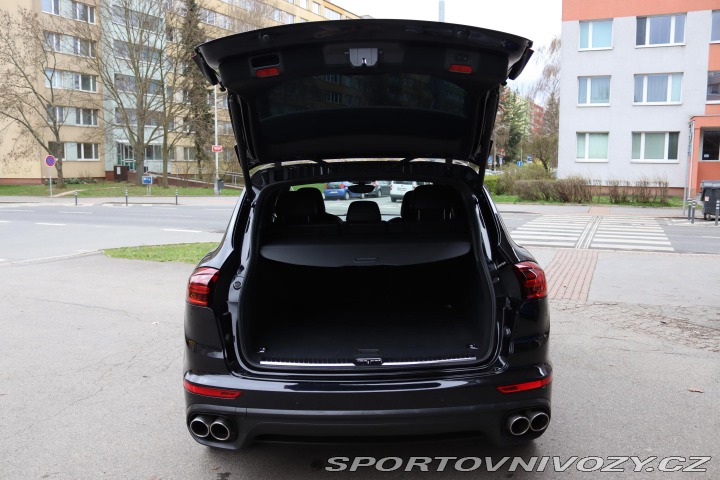 Porsche Cayenne S DIESEL 4.2 V8 283kW 4X4 2017