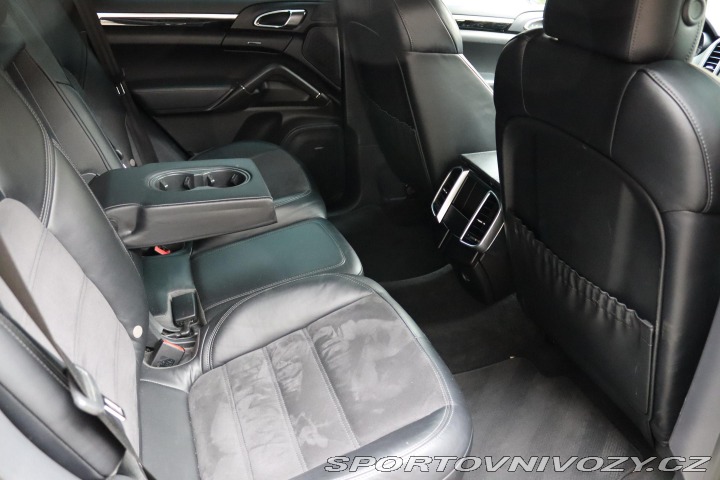 Porsche Cayenne S DIESEL 4.2 V8 283kW 4X4 2017