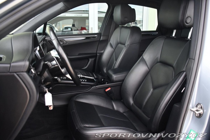 Porsche Macan S 3.0V6 260kW PANO 2021
