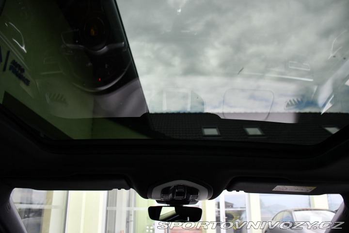 Porsche Macan S 3.0V6 260kW PANO 2021