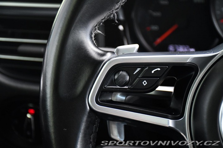 Porsche Macan S 3.0V6 260kW PANO 2021
