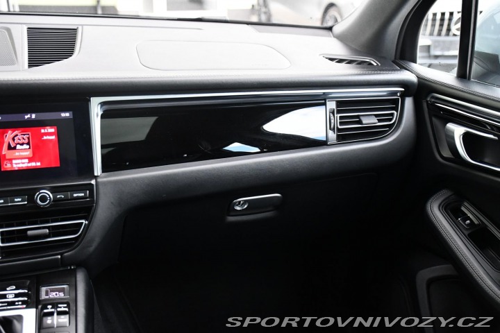 Porsche Macan S 3.0V6 260kW PANO 2021