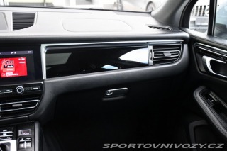 Porsche Macan S 3.0V6 260kW PANO 2021