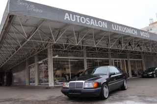 Mercedes-Benz 124 124 320CE AT 162kW