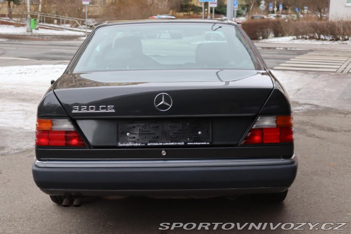 Mercedes-Benz Ostatní modely 124 124 320CE AT 162kW 1992
