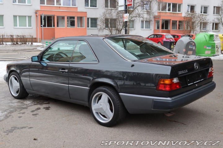 Mercedes-Benz Ostatní modely 124 124 320CE AT 162kW 1992