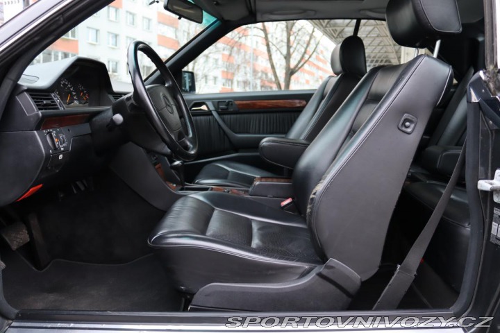 Mercedes-Benz Ostatní modely 124 124 320CE AT 162kW 1992