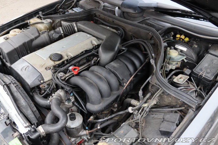 Mercedes-Benz Ostatní modely 124 124 320CE AT 162kW 1992