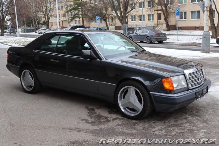Mercedes-Benz Ostatní modely 124 124 320CE AT 162kW 1992