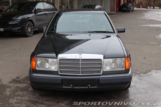 Mercedes-Benz Ostatní modely 124 124 320CE AT 162kW 1992