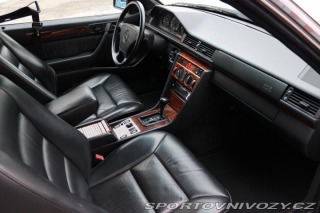Mercedes-Benz Ostatní modely 124 124 320CE AT 162kW 1992