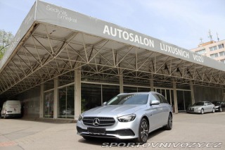 Mercedes-Benz E E 300e PLUG-IN HYBRID KOM 2021