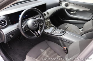 Mercedes-Benz E E 300e PLUG-IN HYBRID KOM 2021
