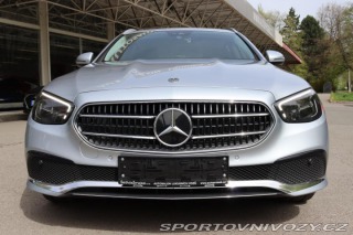 Mercedes-Benz E E 300e PLUG-IN HYBRID KOM 2021