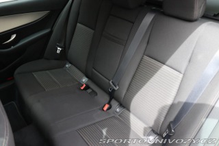 Mercedes-Benz E E 300e PLUG-IN HYBRID KOM 2021