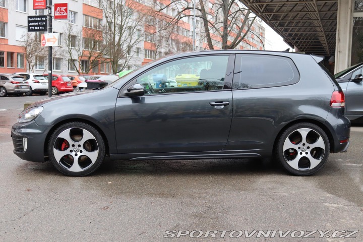 Volkswagen Golf GTI 2.0TSI 147kW S 2011