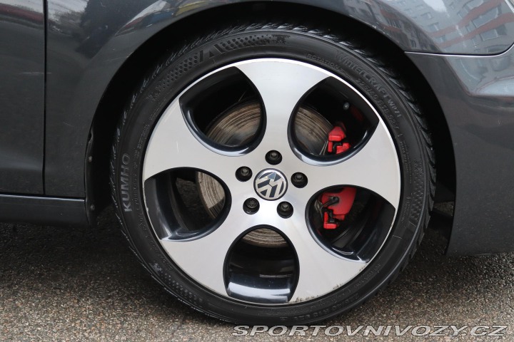 Volkswagen Golf GTI 2.0TSI 147kW 2011