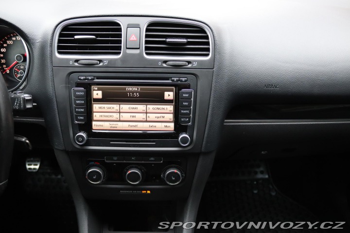 Volkswagen Golf GTI 2.0TSI 147kW S 2011