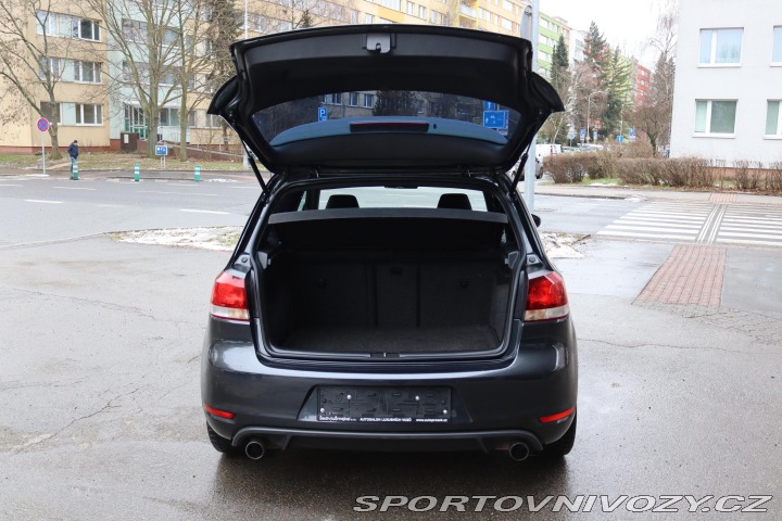 Volkswagen Golf GTI 2.0TSI 147kW S 2011