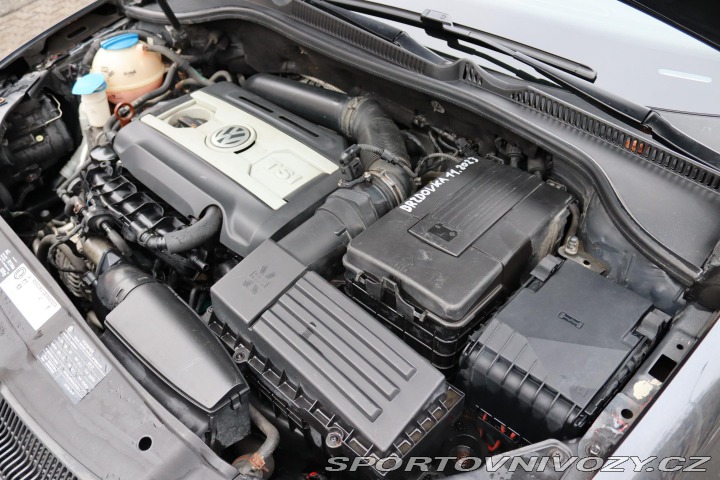 Volkswagen Golf GTI 2.0TSI 147kW S 2011