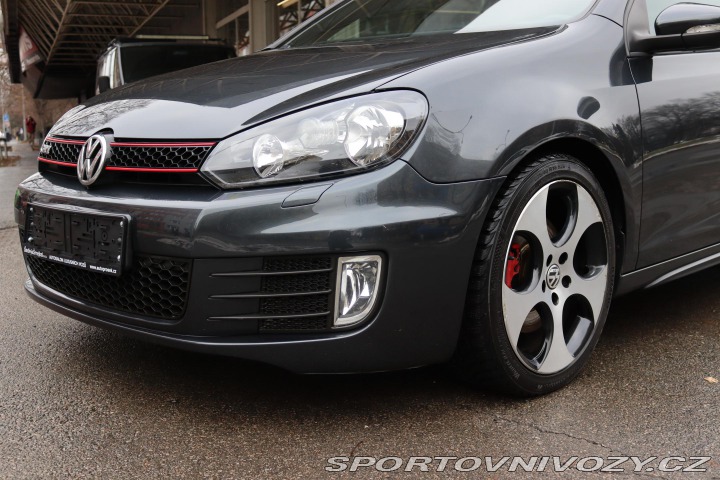 Volkswagen Golf GTI 2.0TSI 147kW S 2011
