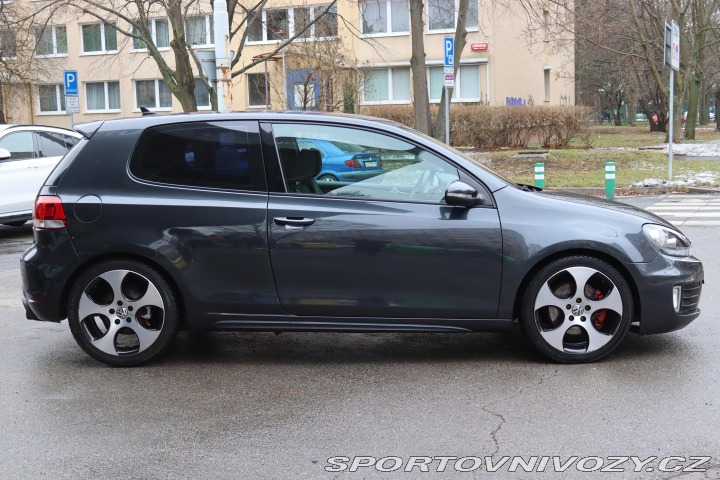 Volkswagen Golf GTI 2.0TSI 147kW S 2011