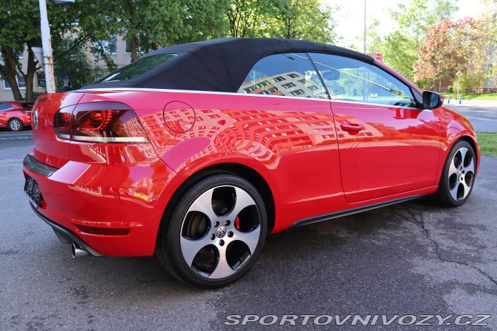 Volkswagen Golf CABRIO GTI 2.0TSI DSG 155 2012