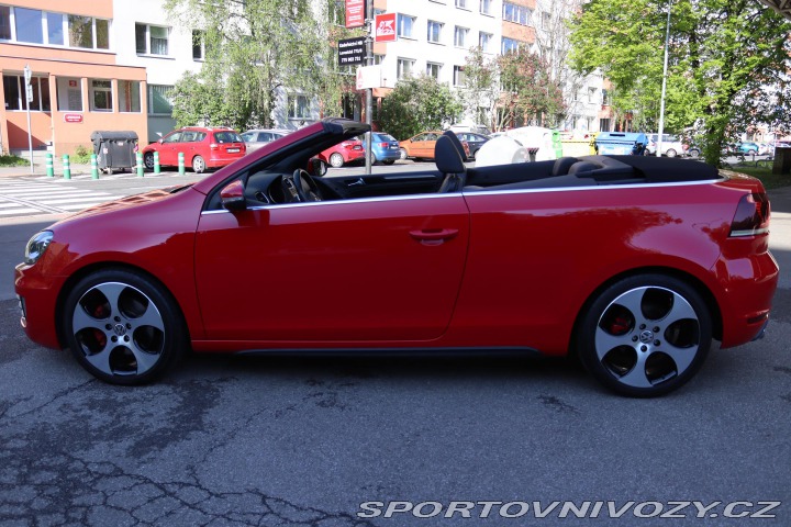 Volkswagen Golf CABRIO GTI 2.0TSI DSG 155 2012
