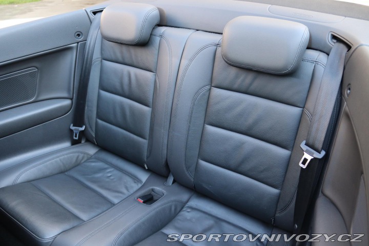 Volkswagen Golf CABRIO GTI 2.0TSI DSG 155 2012