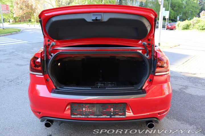 Volkswagen Golf CABRIO GTI 2.0TSI DSG 155 2012