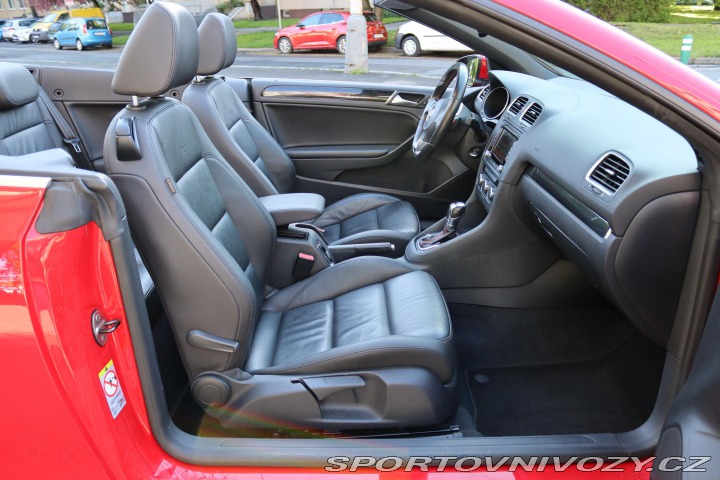 Volkswagen Golf CABRIO GTI 2.0TSI DSG 155 2012