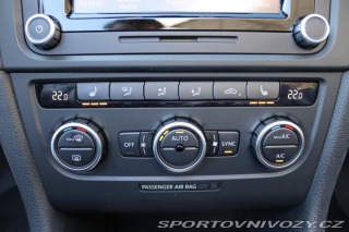 Volkswagen Golf CABRIO GTI 2.0TSI DSG 155 2012