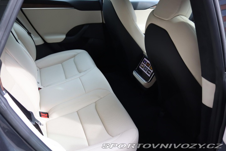 Tesla Model S LONG RANGE AWD 493kW 2021