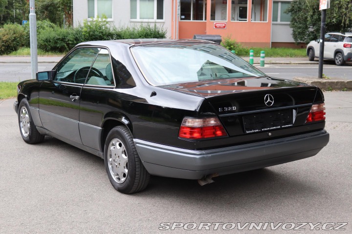 Mercedes-Benz Ostatní modely 124 320CE 162kW 1994