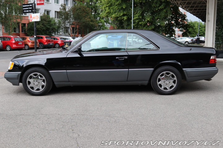 Mercedes-Benz Ostatní modely 124 320CE 162kW 1994