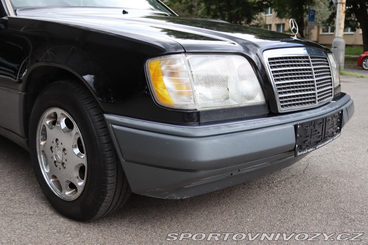Mercedes-Benz Ostatní modely 124 320CE 162kW 1994