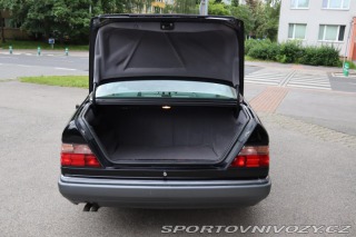 Mercedes-Benz Ostatní modely 124 320CE 162kW 1994