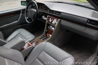 Mercedes-Benz Ostatní modely 124 320CE 162kW 1994