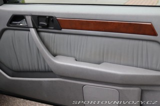 Mercedes-Benz Ostatní modely 124 320CE 162kW 1994