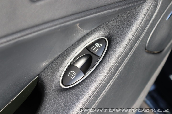 Mercedes-Benz CLS 320CDI 165kW 2008