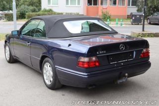 Mercedes-Benz Ostatní modely 124 E320 CABRIO 162kW 1995