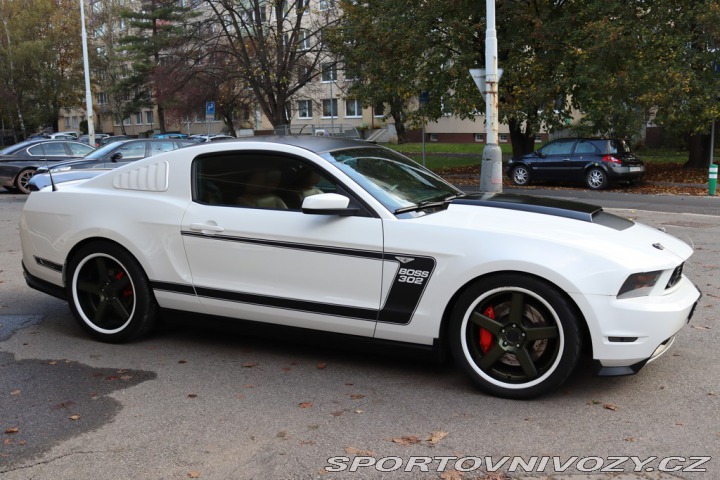 Ford Mustang GT COUPE 5.0 V8 307kW MAN 2011